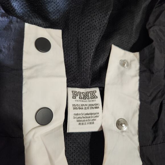 Victoria's Secret PINK Black and White Half-Zip Hooded Anorak Windbreaker Jacket - Picture 2 of 8